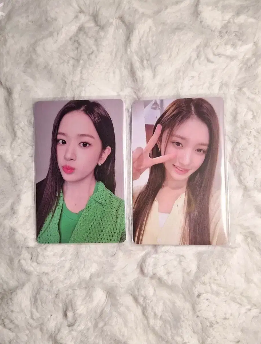 Ive Papa John's 2nd Yujin, Leeseo Poca wts