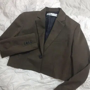 자라 숏 기장 자켓 브라운