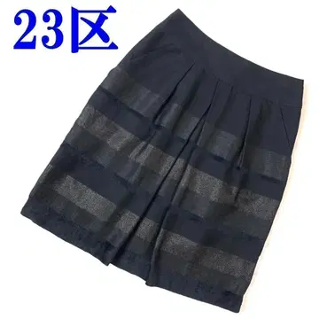 223구 보더 절개 턱이 들어간 디자인 스커트 블랙 계열 36 C7867