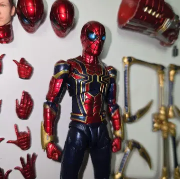 스파이더맨 아이언 스파이더 MAFEX 피규아트