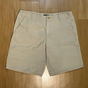 아페쎄 베이지 무릎 위 숏 팬츠 M 사이즈 빈티지