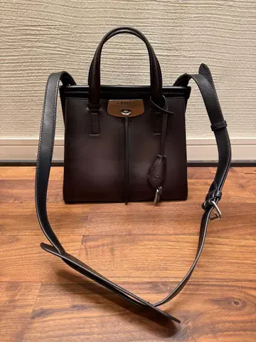 벨루티 루티 25 숄더백 토트백