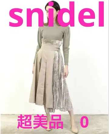 SNIDEL 스나이델 플리츠 콤비 플레어 스커트 컨디션 최상