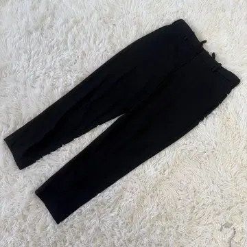 유니클로 UNIQLO 블랙 스키니 팬츠 S 사이즈 새상품급
