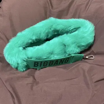 BIGBANG 숄더 스트랩 TOP 그린