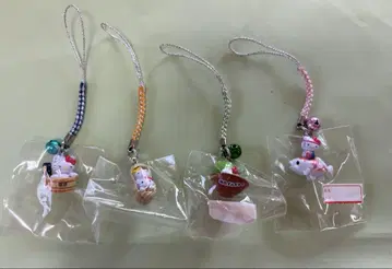 HELLO KITTY 헬로키티 지역 특산품 키티 스트랩