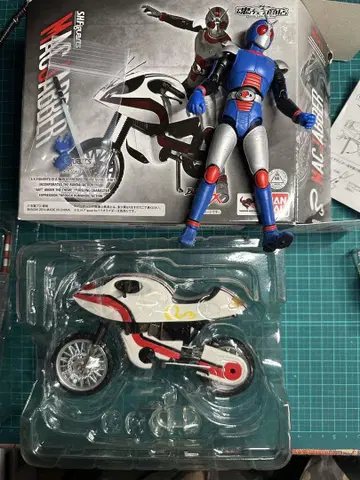 S.H.Figuarts 가면라이더 BLACK RX 세트