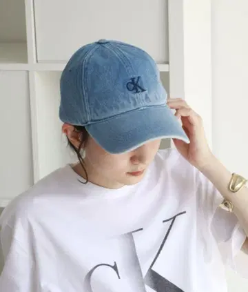 캘빈클라인 빈티지 데님 스몰 모노그램 캡 CK