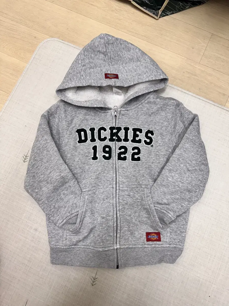 Dickies130 Boa Fleece Hooded Zip-Up