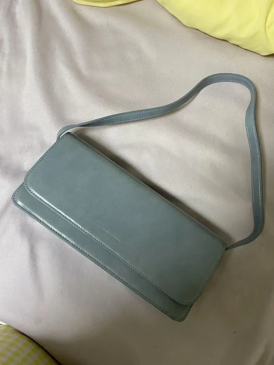 Find Kapoor Mela Bag 22 Petty Bag 26