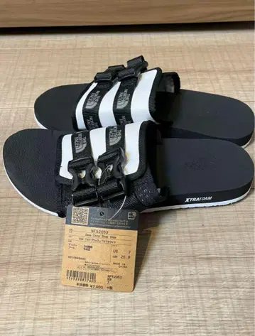 미사용 새상품! The North Face 샌들 사이즈 25cm