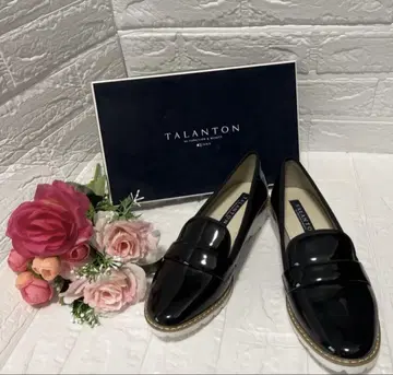 TALANTON 블랙 로퍼 통굽
