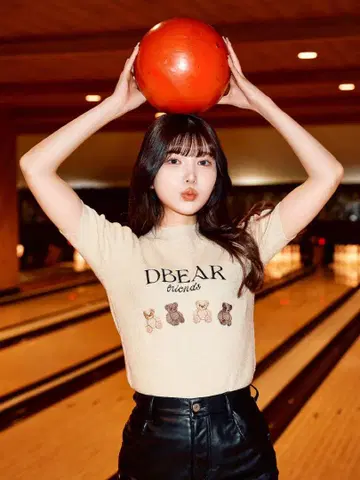 다리치 D 베어 파일 니트 탑 화이트 아이보리 테디베어 파일