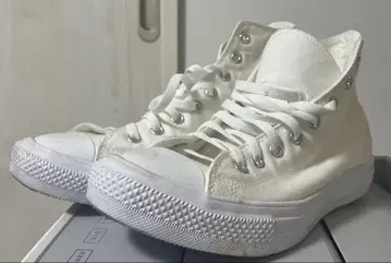 ALL STAR 화이트 하이컷 스니커즈