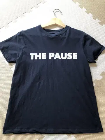 윔 가젯 THE PAUSE 티셔츠 네이비