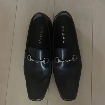 REGAL 블랙 체인 부착 로퍼 중고 새상품급
