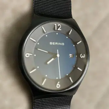 베링 솔라 BERING 블랙 메쉬 손목시계