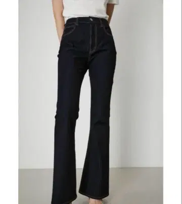 AZUL BY MOUSSY 퍼펙트 데님 플레어 + 원 워시