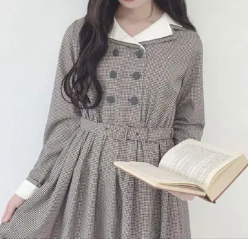 체크 무늬 더블 버튼 롱 드레스