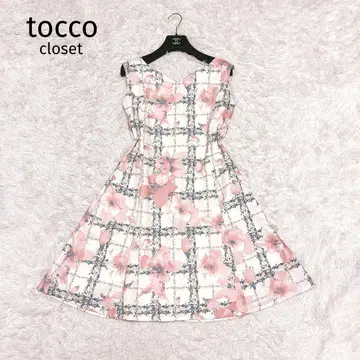 tocco 꽃무늬 플라워 체크 하트 넥 원피스 슬리브리스