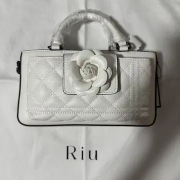 Riu 즉시 완판템 Rose phone bag r짱