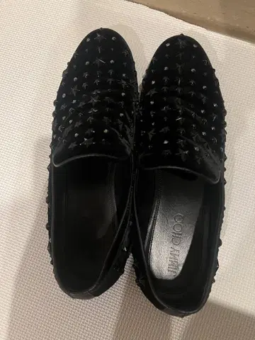 지미추 벨로아 신발