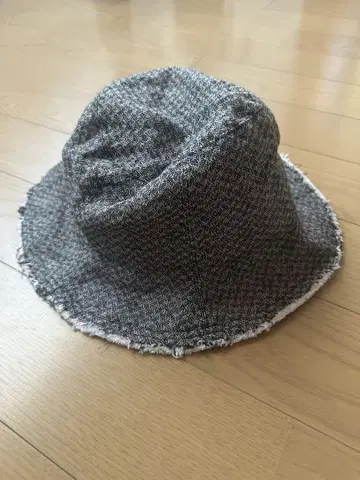 오늘의 스페셜 린넨 햇 nine tailor