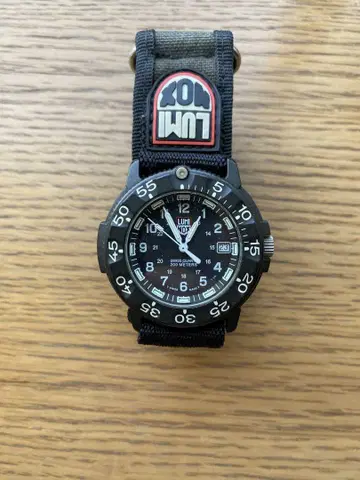 Luminox 107 블랙 나일론 스트랩