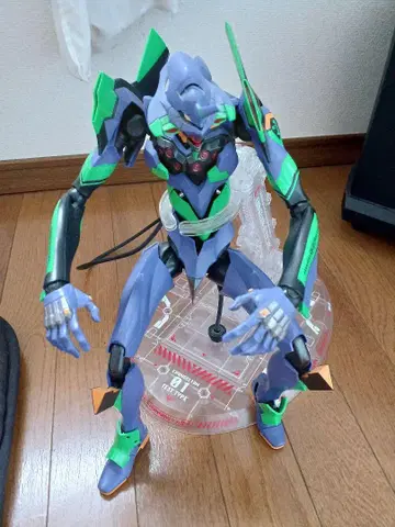 에반게리온 초호기 피규어
