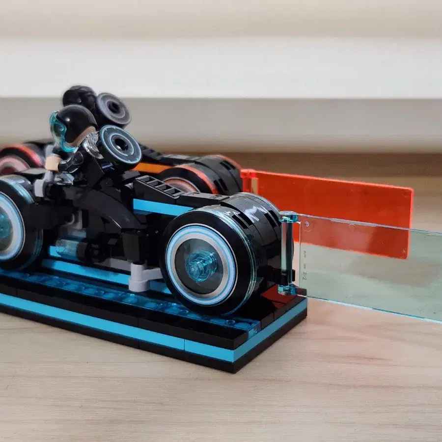 레고 아이디어 트론: 새로운 시작 21314