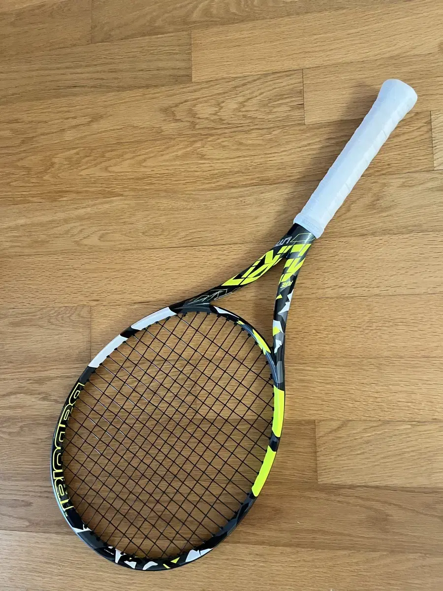 Barbolat Pure Aero Lite Tennis Racquet