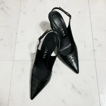 다이애나 뮬 블랙 힐 21.5cm?