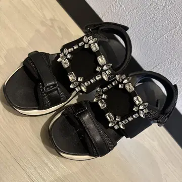 비쥬 장식 블랙 샌들 36 반짝이 23cm 통굽