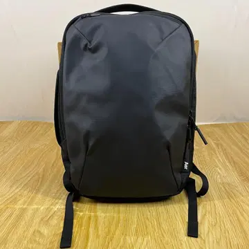 에어 Slim pack 백팩 (블랙/8.5L)