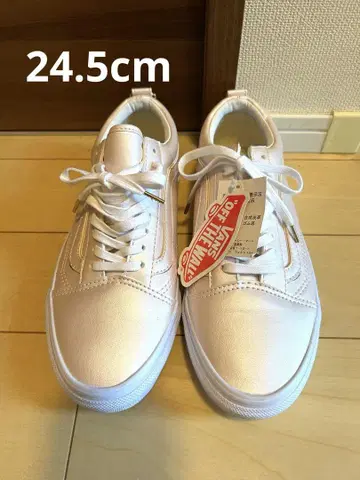 새상품 Vans 핑크 스니커즈 24.5cm