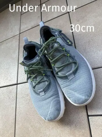 Under Armour 팻 타이어 로우 남성용 애슬레틱 신발