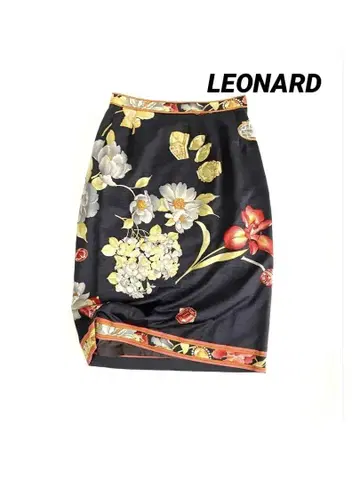 LEONARD 레오나르 꽃무늬 무릎 기장 스커트 76