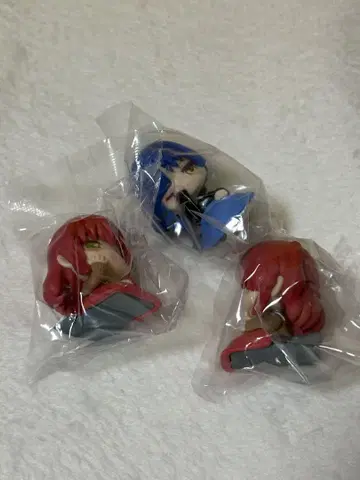보치자로쿠 키타 이쿠요 야마다 료 가챠가챠