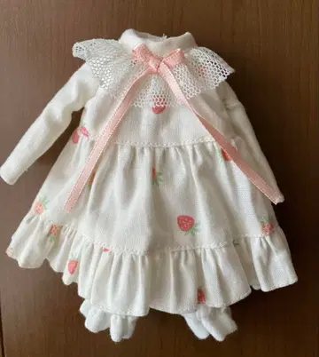 복각 리카짱 옷 갈아입기 의류 딸기 무늬 드레스와 팬츠 세트