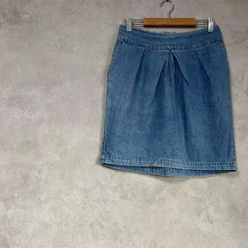 차오패닉 데님 스커트 미니 길이 파랑 사다리꼴 센터 턱 봄/여름