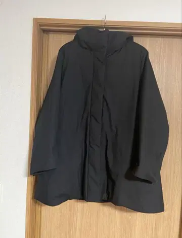 유니클로 하이브리드 다운 숏코트 XL