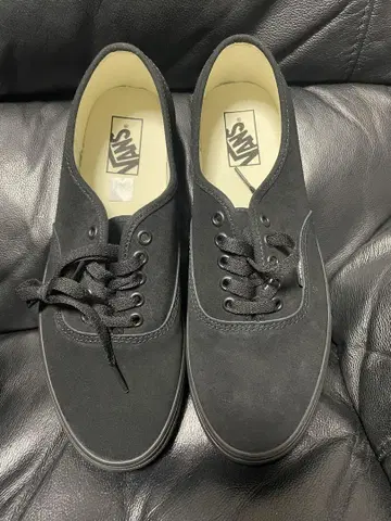 VANS 오센틱 블랙 스웨이드 28cm