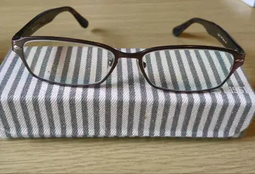 Ray-Ban 다크 브라운 스퀘어 안경