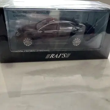 새상품 TOYOTA CROWN (CRS200) 메탈 다이캐스트 모델카