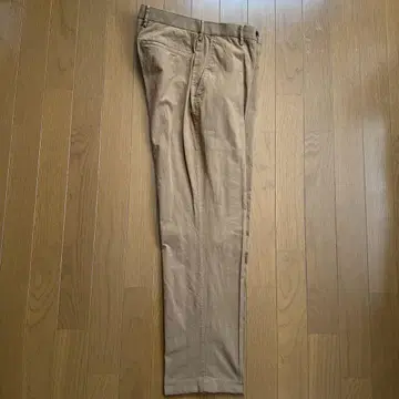 브라운 슬랙스