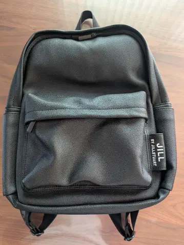 질스튜어트 백팩