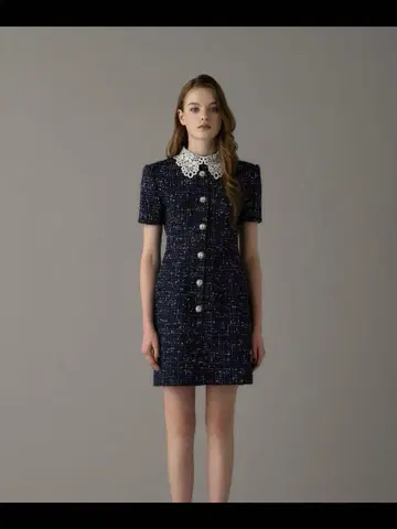 Tweed Dress with Chemical Lace 에밀리아 위즈 M