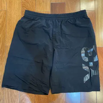 Y-3 수륙 양용 숏 팬츠
