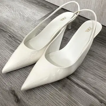 자라 백 스트랩 펌프스 화이트 에나멜 38