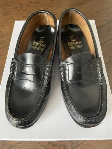 REGAL 블랙 로퍼 와이드 피팅 22.5cm